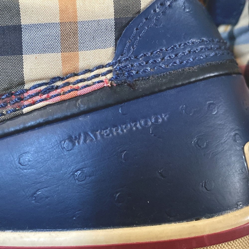 Vintage Sorel plaid boots! Great condition! - Picture 7 of 16